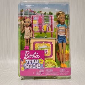 Barbie Team Stacie Lemonade Stand Set